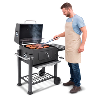 Grill im Garten