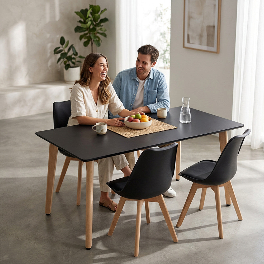 Verona 150 cm quadratischer Esstisch schwarz Sekundäres Bild